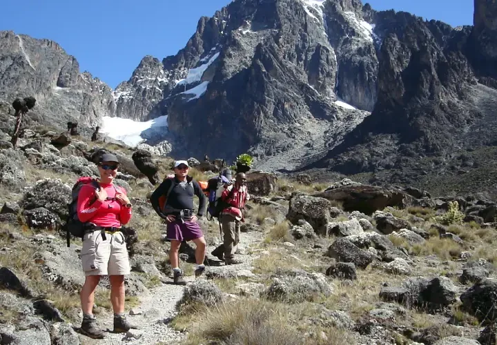 4 Jours pour Ascension du Mont Kenya